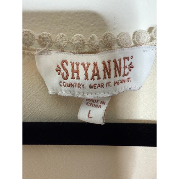 Shyanne Ivory Floral Lace Maxi Dress –  Boho Western Bridal - Picture 4 of 6